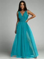 Linda - Elegante Jurk Met V-Hals