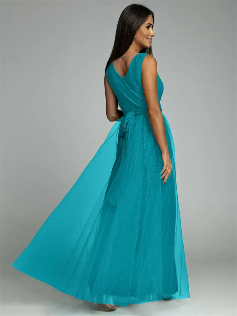 Linda - Elegante Jurk Met V-Hals