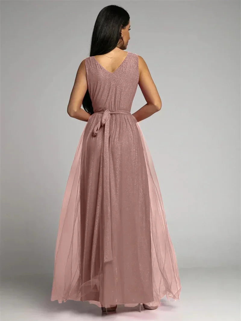 Linda - Elegante Jurk Met V-Hals